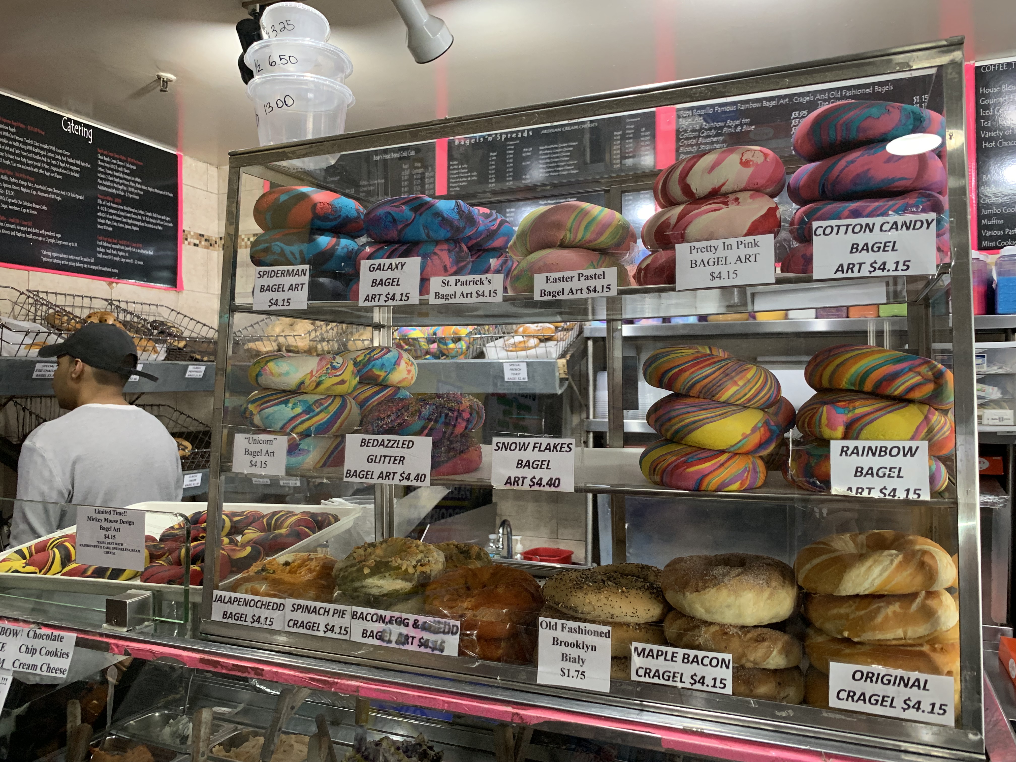 Review of the Rainbow Bagel store in Brooklyn - The Niche